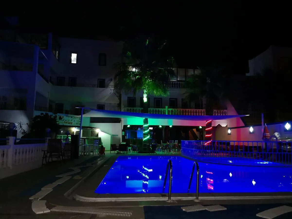 Aparthotel Roadhouse Boutik Otel Gumbet