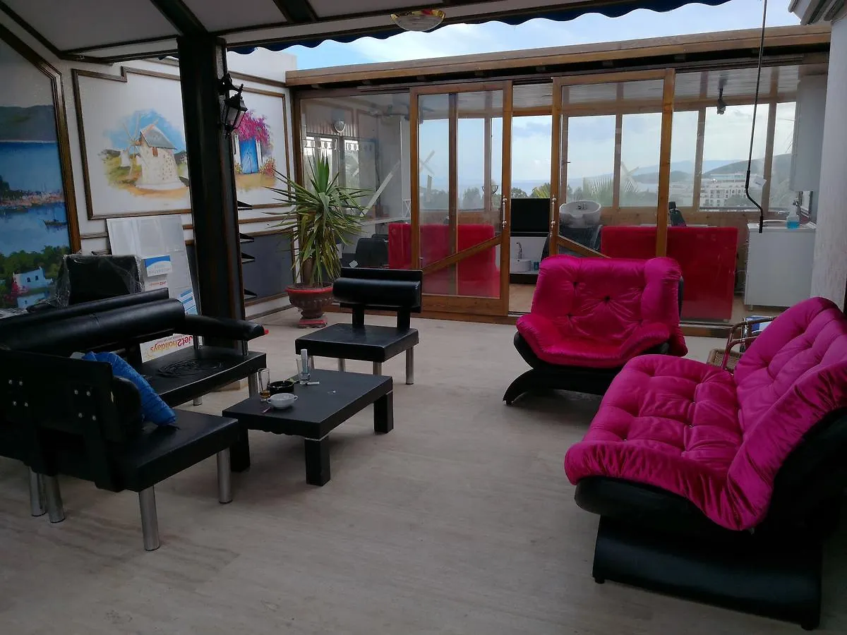 Roadhouse Boutik Otel Gumbet Aparthotel