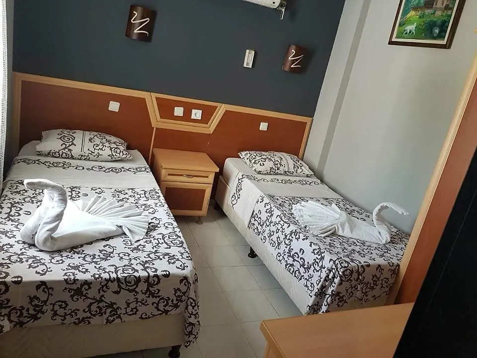 Roadhouse Boutik Otel Gumbet