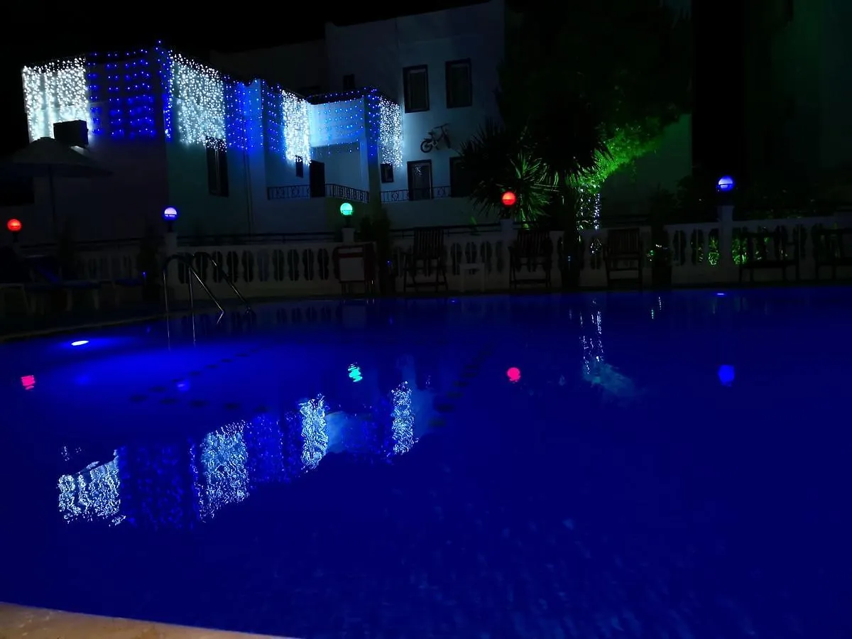 Roadhouse Boutik Otel Gumbet 0*,
